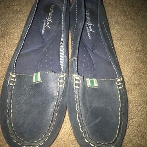 Great blue leather slip on loafers